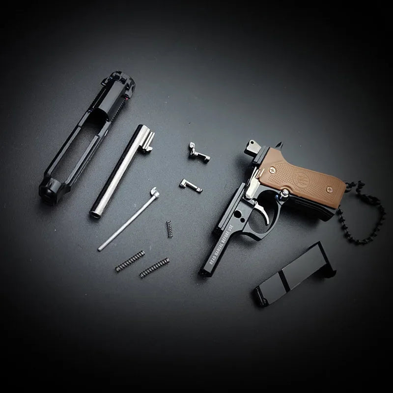 For PUBG 1:3 Scale Alloy Car key Case M92F Pistol Mini Gun Metal Keychain  Fidget PUBG Gun Gift Pubg Decoration Key Ring