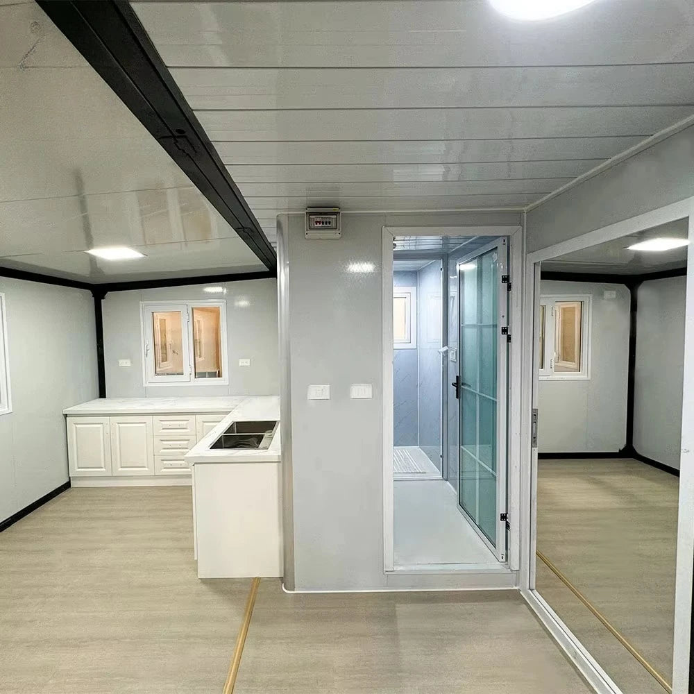 20FT 40FT Expandable Prefab Villa, Movable Modern Container House with 2/3/4/5 Bedrooms, Ready to Use Portable Modular Home