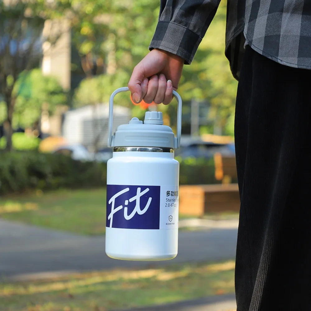 Stainless Steel Insulated Water Bottle 1.5/2/2.5L Large Capacity Sport Thermal Cup Fall-resistant with Straw Vacuum Flask