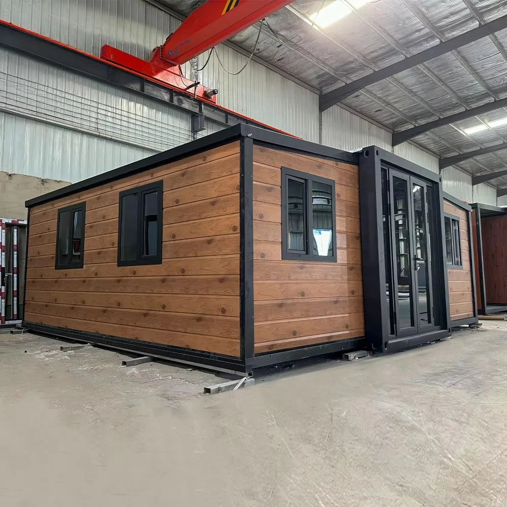 20FT 40FT Expandable Prefab Villa, Movable Modern Container House with 2/3/4/5 Bedrooms, Ready to Use Portable Modular Home