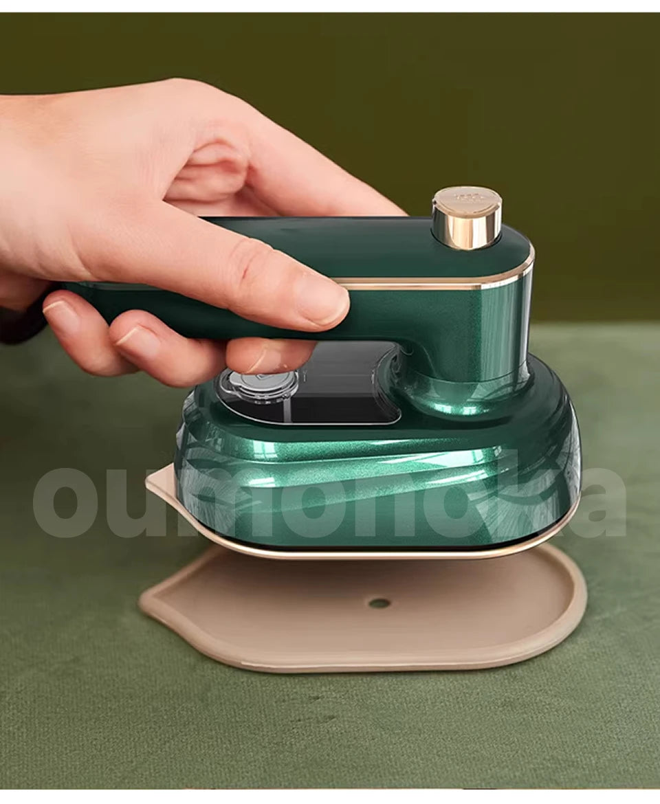 Handheld Garment Steamer Mini Steam Iron Clothes Travel Micro Iron Machine Electric Ironing Clothes Iron Steamer Home Appliance