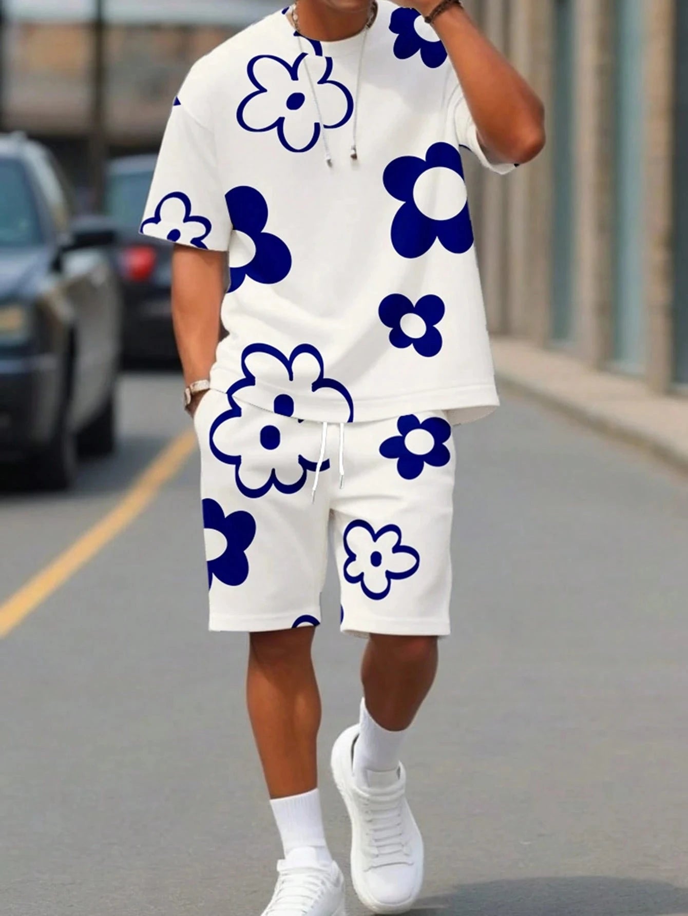 Set 2 Piezas Hombre - Remera y Short Floral Blanco y Negro