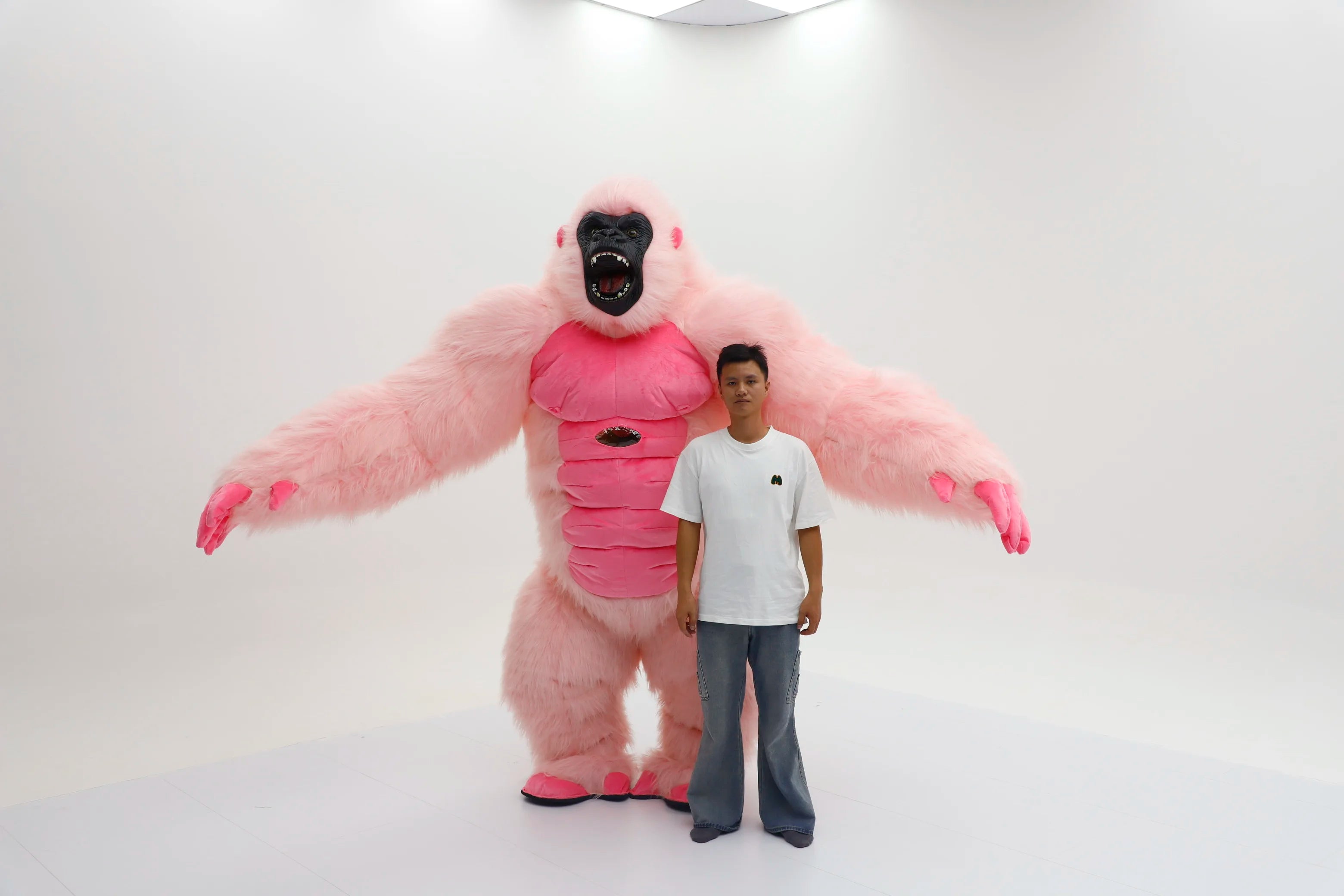SAYGO Inflatable Multi Color King Kong Adult Cosplay Halloween Costume Plush Animal Mascot Carnival Dress Set Fur Gorilla Set