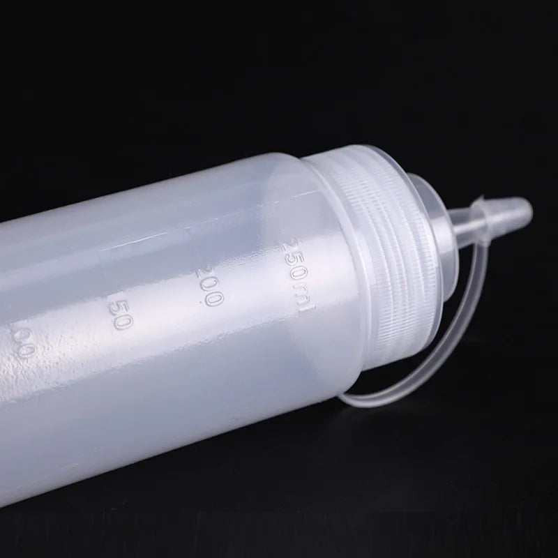 1PC White Plastic Squeeze Bottle With Cap Dispenser Bottle Bread Dessert Baking Accessory Cake Decorating Kitchen Gadget Tool