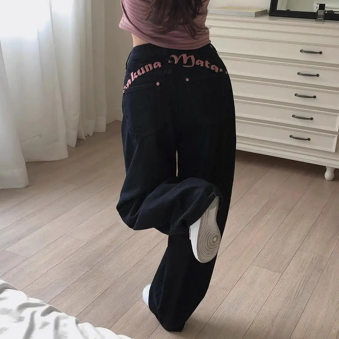 Women's Sweet Casual Full Length Baggy Denim Trouser Retro Emo Harajuku Loose Jeans Letter Embroidery High Waist Y2K 2000s Pants