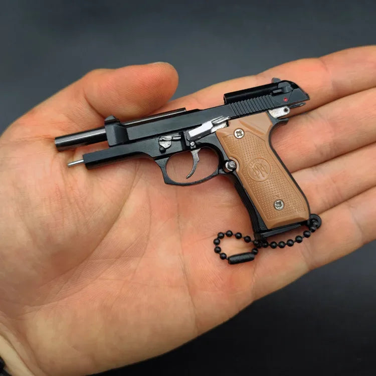 For PUBG 1:3 Scale Alloy Car key Case M92F Pistol Mini Gun Metal Keychain  Fidget PUBG Gun Gift Pubg Decoration Key Ring
