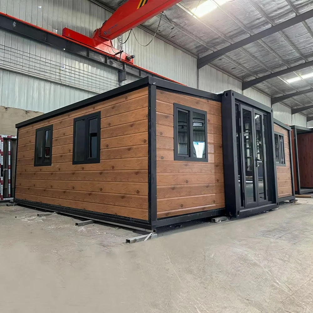 20FT 40FT Expandable Prefab Villa, Movable Modern Container House with 2/3/4/5 Bedrooms, Ready to Use Portable Modular Home