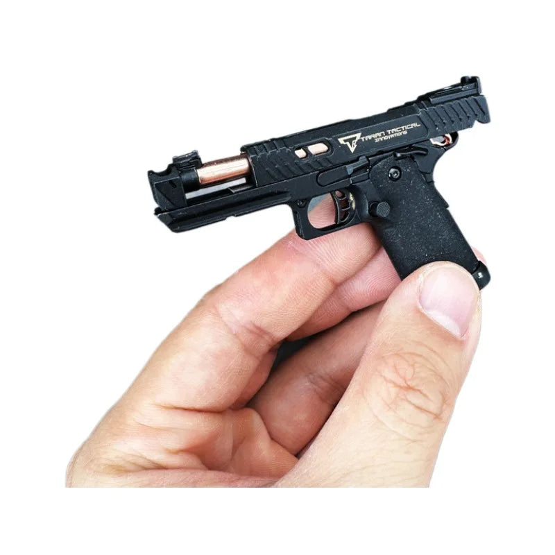New 1:3 Scale Alloy Empire TTI G34 PIT VIPER Keychain, Shell Ejecting Collectible Model, Non-Firing Toy for Adults