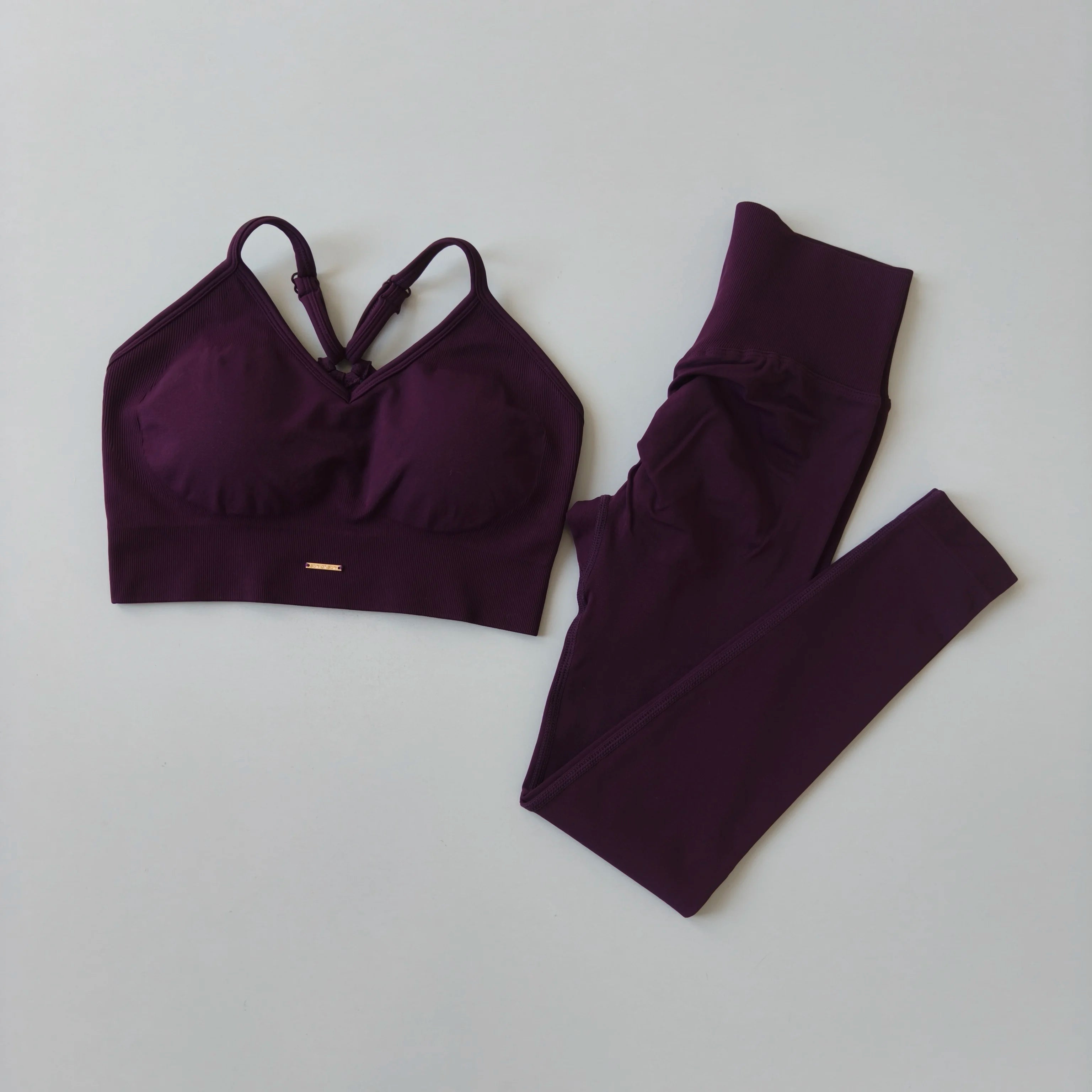 Seamless Hip Lifting Fitness Set Women's V-neck Bra Leggings Yoga Set Quick Drying Exercise Iron Massage High Fat Tight Pants