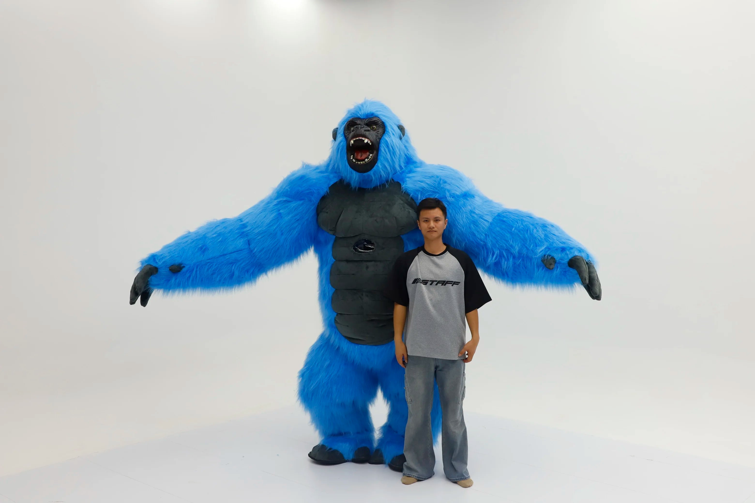 SAYGO Inflatable Multi Color King Kong Adult Cosplay Halloween Costume Plush Animal Mascot Carnival Dress Set Fur Gorilla Set