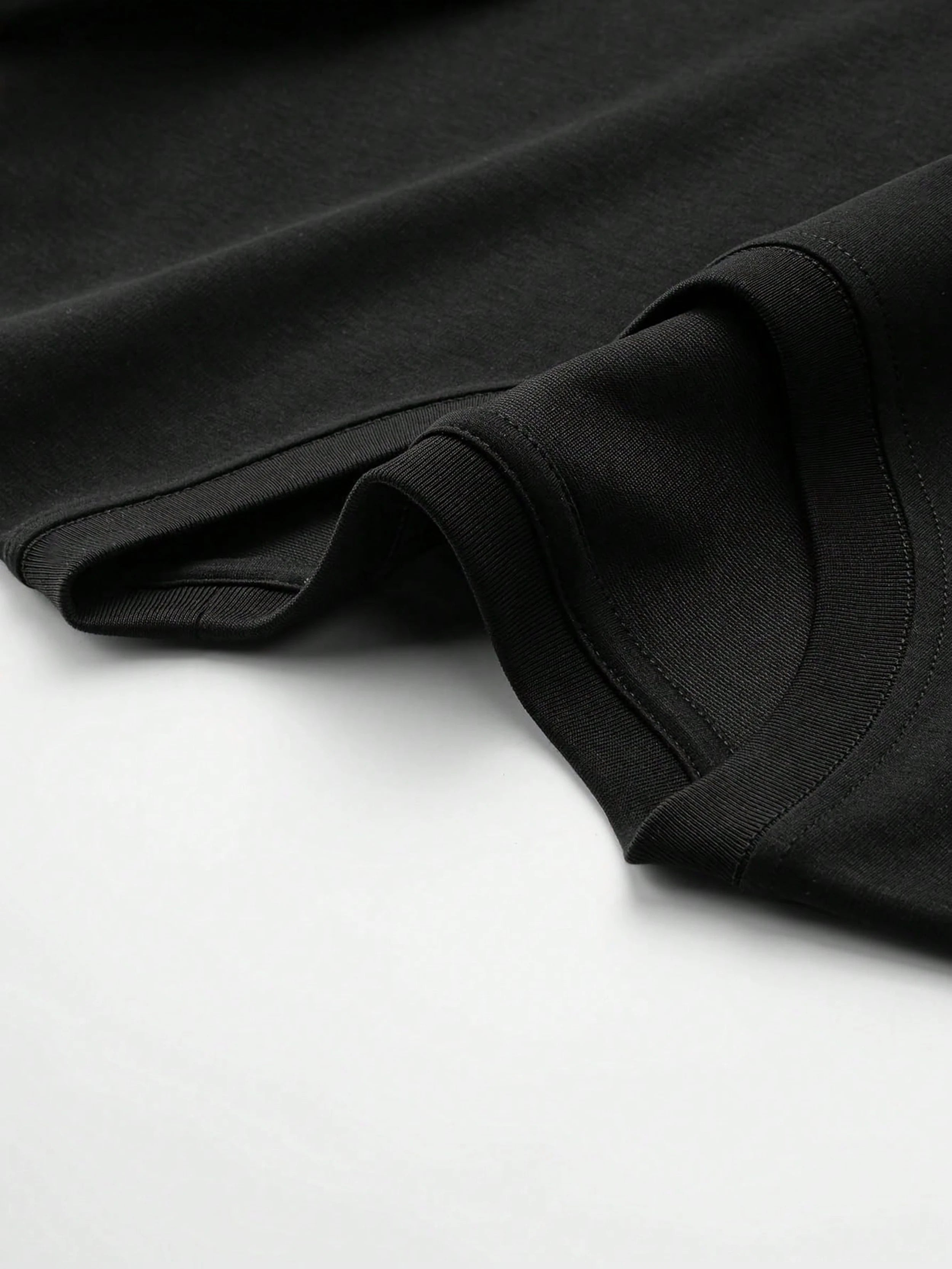 Men's Luxurious Brand Letter Print T-Shirt Short-Sleeved T-Shirt High-Quality Men's Clothing Streetwear