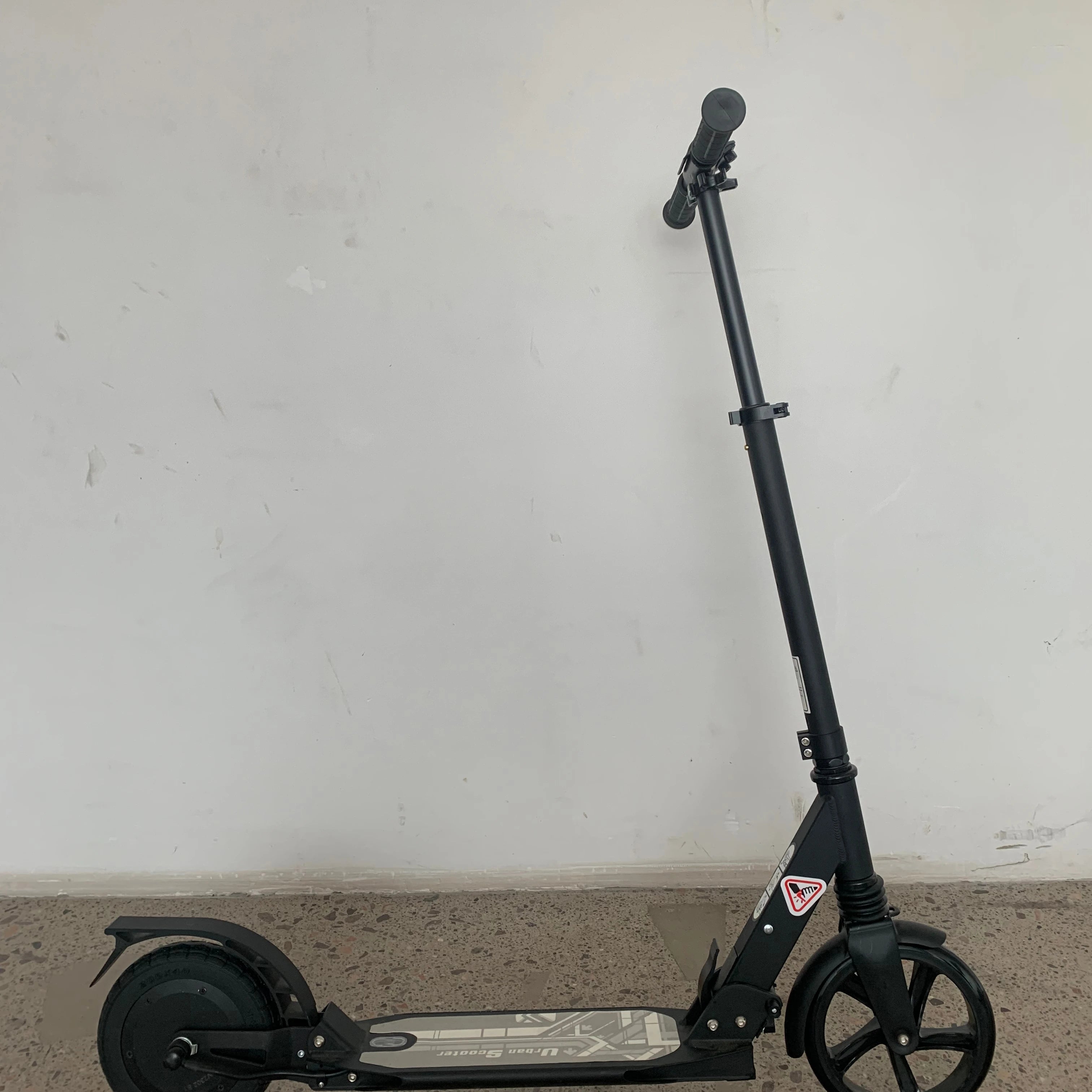 Electric Scooter Lightweight Foldable Two Wheel Children Style City Electric Scooter 180W