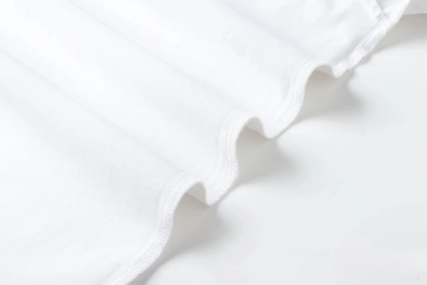 Men's Luxurious Brand Letter Print T-Shirt Short-Sleeved T-Shirt High-Quality Men's Clothing Streetwear
