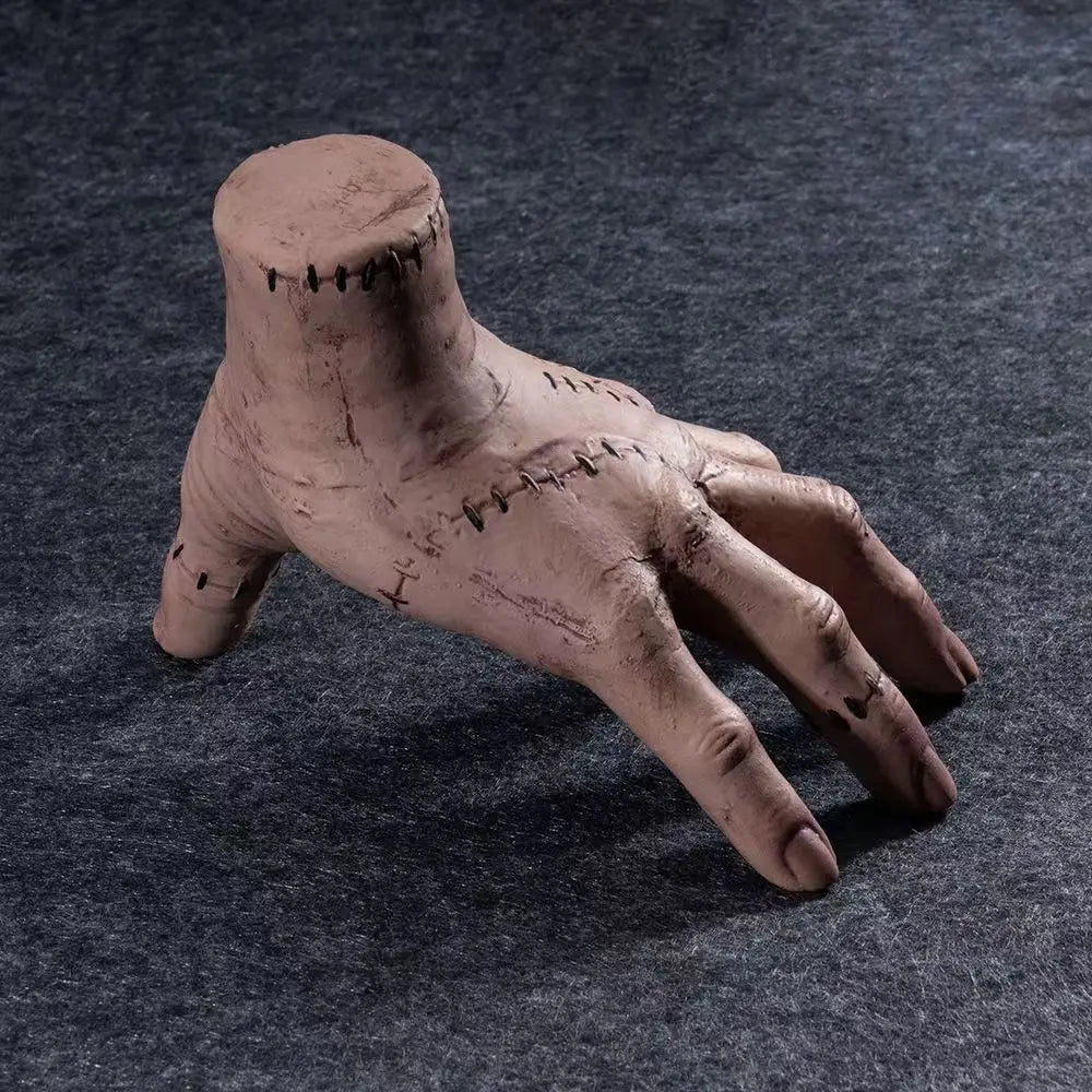 Halloween Horror Props Broken Hands Horror Wednesday Thing Hand Toy Latex Figurine Home Decor Desktop Crafts Party Costume Prop