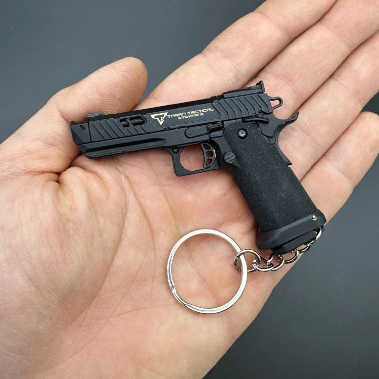 New 1:3 Scale Alloy Empire TTI G34 PIT VIPER Keychain, Shell Ejecting Collectible Model, Non-Firing Toy for Adults